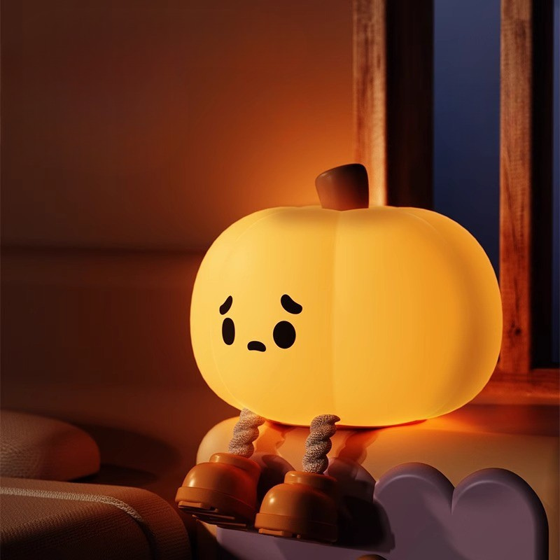 إضائة ليلية من السيليكون الناعم - القرع الحزين